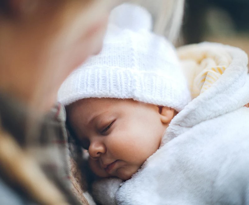 keeping-baby-warm-in-winter