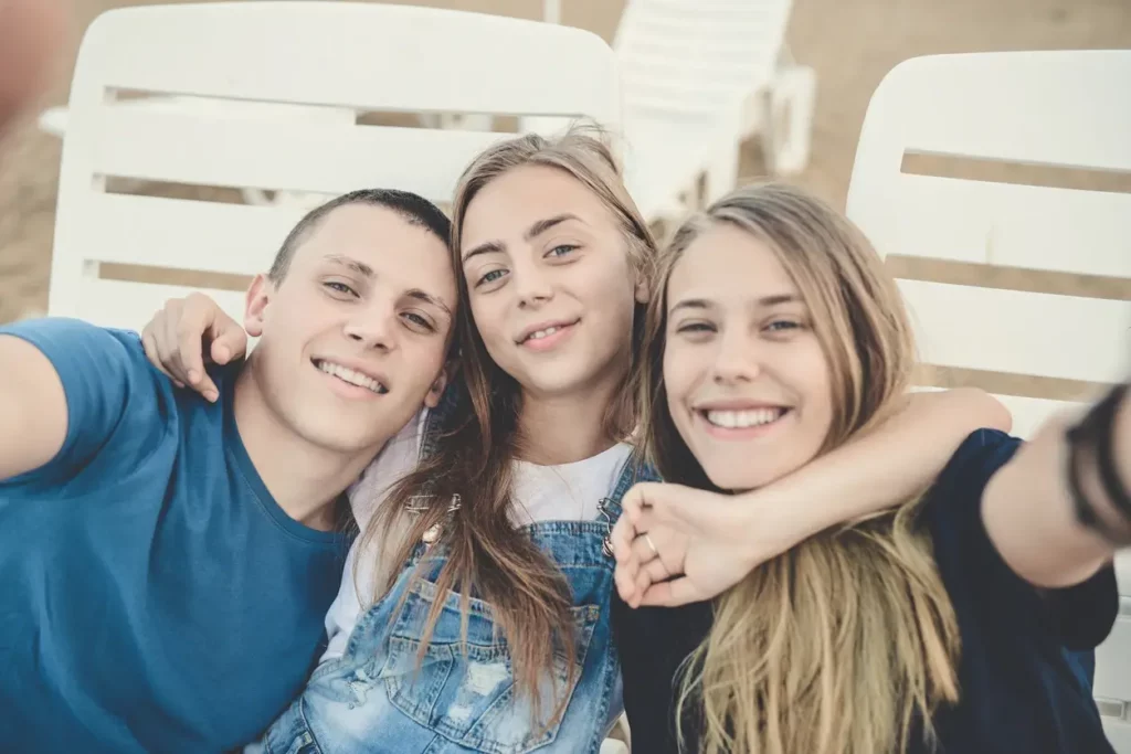 sibling relationship